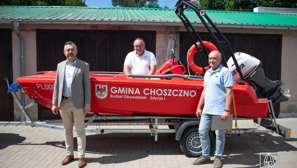Finał sprawy łodzi ratunkowej w Choszcznie. Sprzęt trafił do ratowników