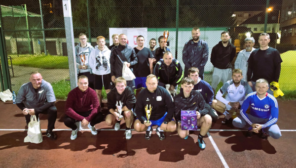 Sportowe emocje pod gwiazdami – za nami Nocny Turniej Piłki Nożnej w Choszcznie