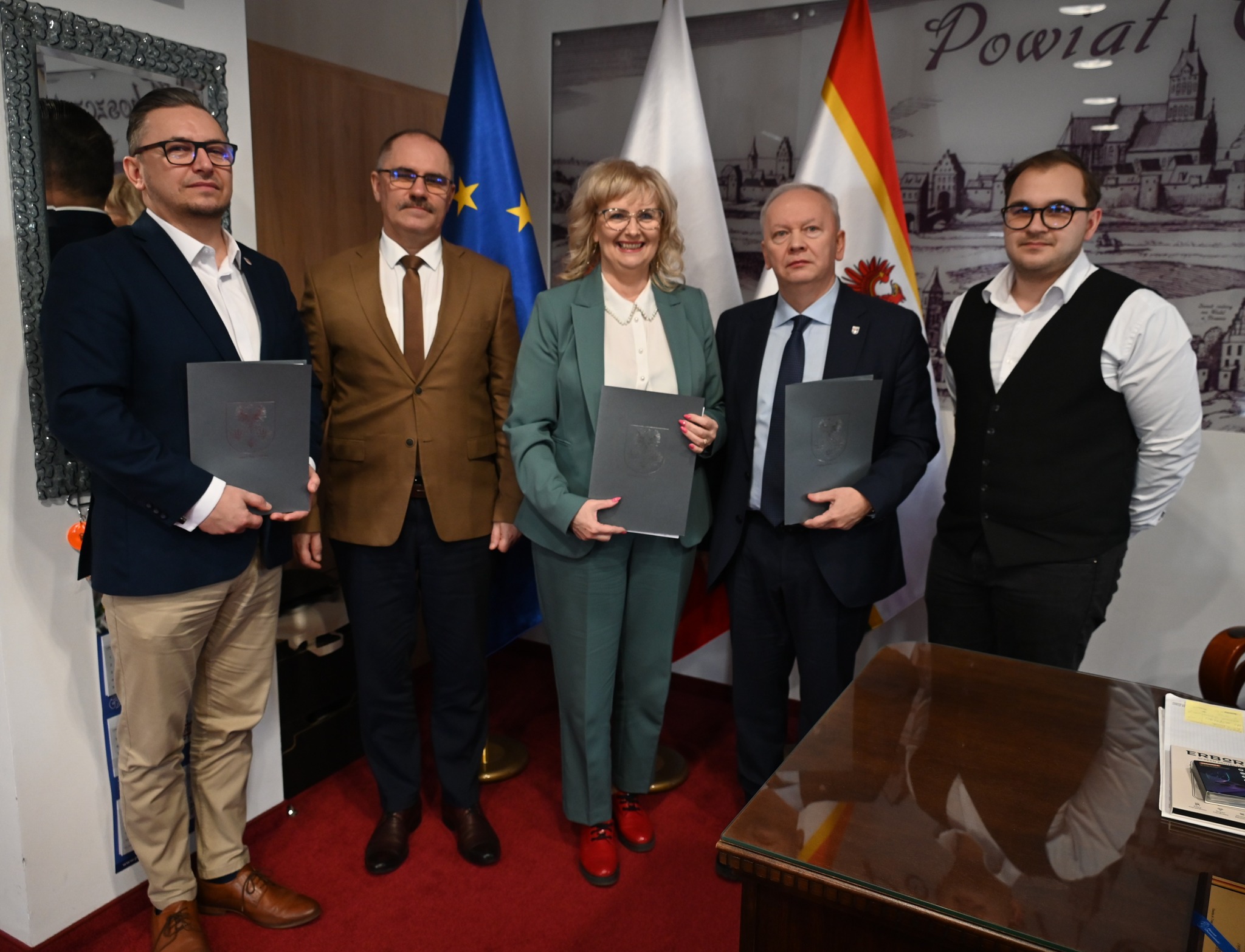 Nowe oblicze drogi do Krzęcina: Samorządy łączą siły