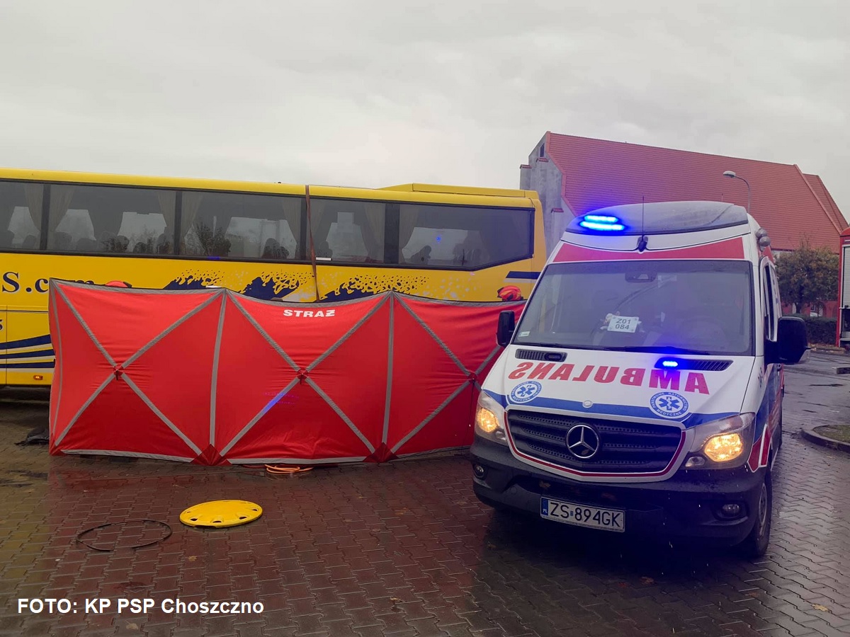 Tragedia w Choszcznie. Rowerzysta zginął pod kołami autobusu | FOTO