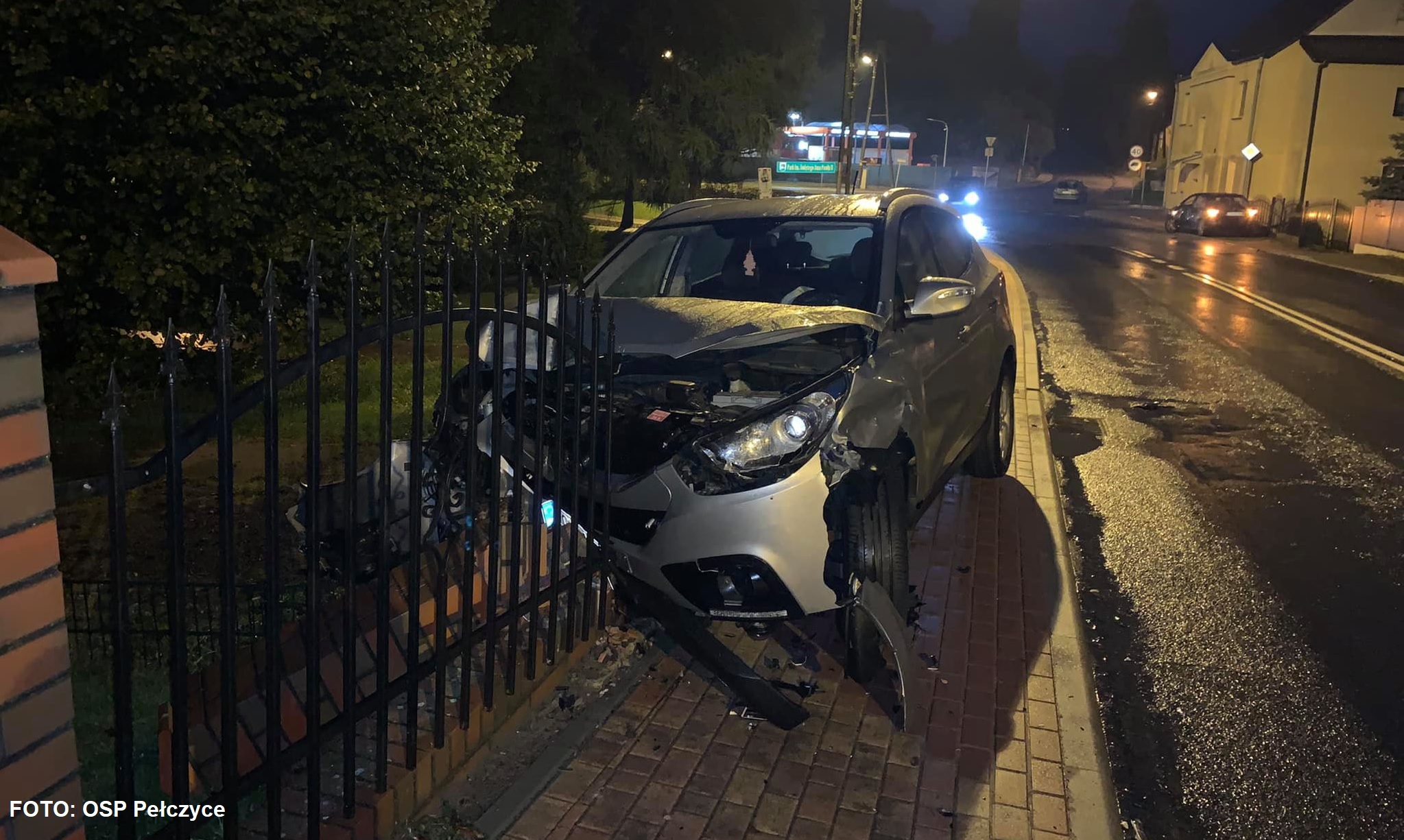 Wypadek w Pełczycach na ul.Chrobrego. Kierowca Hyundaia miał blisko 2 promile...