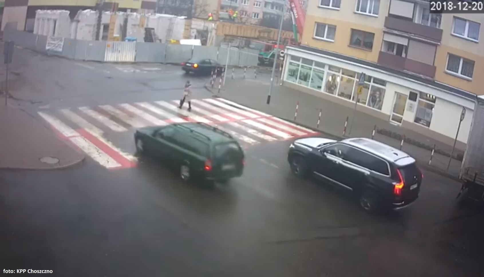 Policjanci złapali pirata drogowego, który popełnił szereg wykroczeń na ulicach... | VIDEO|