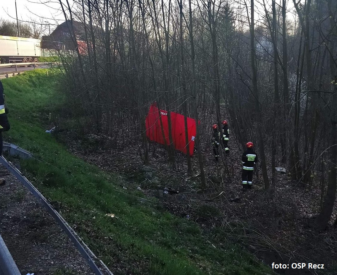 Śmiertelny wypadek motocyklisty koło Recza [FOTO]