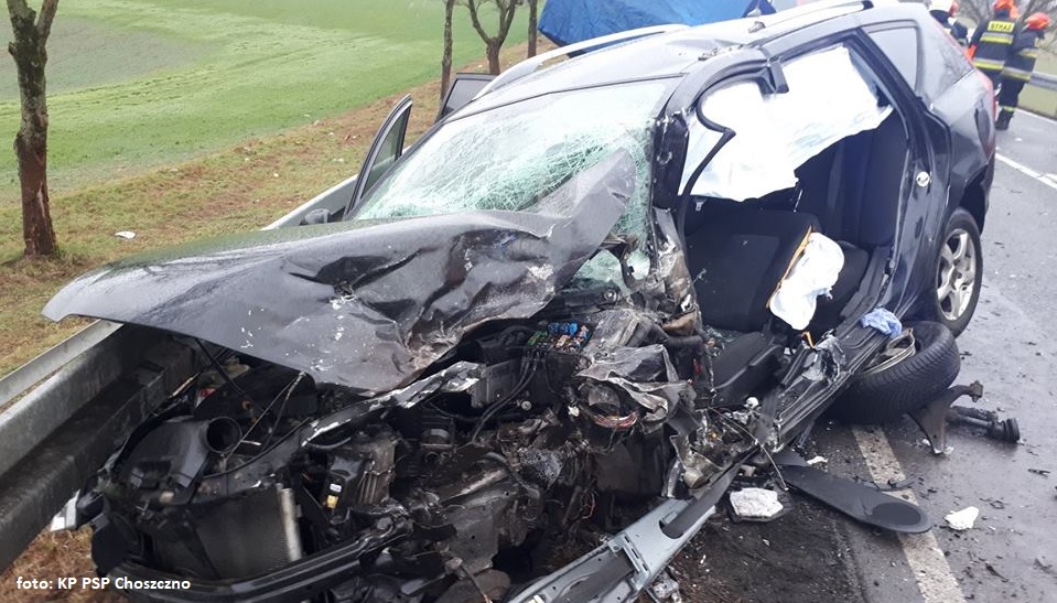Groźny wypadek na DK-10 w okolicach miejscowości Słutowo [FOTO]